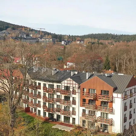 Rentplanet - Mountain Apartment